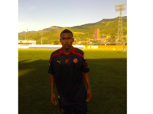 José González autor del gol del triunfo de Medellín sobre Águilas Doradas 2 x 1. Foto Carlos Julio Serna 