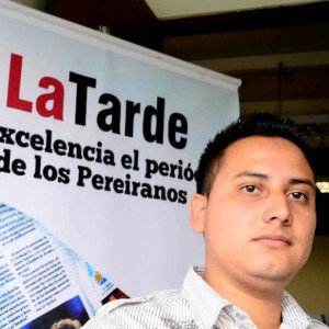 Julián Muñoz Lenis, maneja los deportes. Felicitaciones a las Tarde por esos cuarenta.