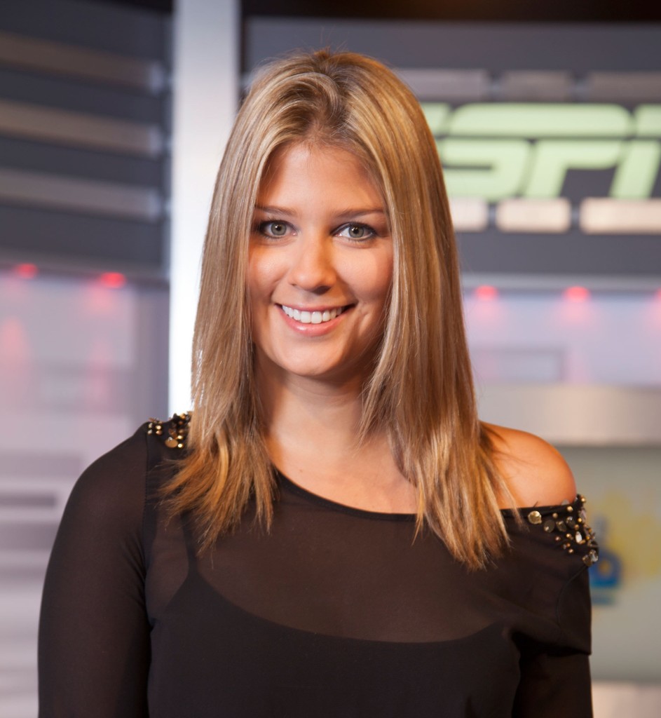 Andrea Guerrero, figura de los deportes en RCn TV y Espn. Foto tomada de espnmediazone.com