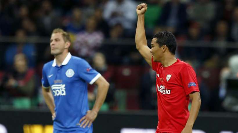  A sus 28 años, y después de dos temporadas defendiendo los colores del Sevilla, Bacca se va para el Milan. Foto ©Maxppp /fichajes.com  