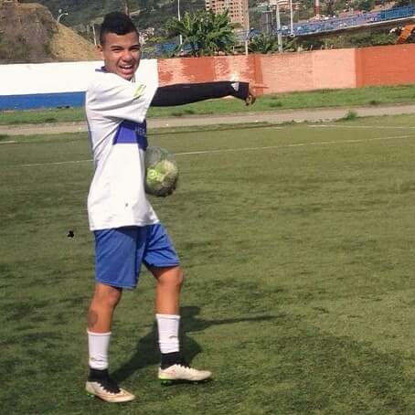 Camilo Guardo se apuntó con tripleta para el club Boca Juniors-Cogranada de la categoría Sub-17.