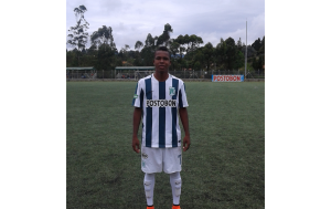 Jesús de La Hoz Ortega, autor de  dos goles a Estudiantil en la victoria 3 x 0 por el punto de bonificación en la categoría Sub 16 A. Foto Carlos Julio Serna