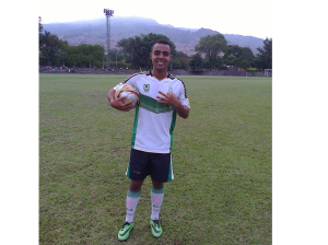  Santiago Orrego, de la U. de Antioquia, le hizo tres goles a Copacabana esta tarde por la octava fecha de la Primera A. Foto Carlos Julio Serna