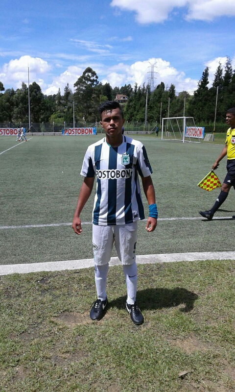 Andrés Sarmiento, tres goles en el 7-0 de Nacional a Santa fe, categoría Sub-17. Foto Carlos Julio Serna / Cápsulas