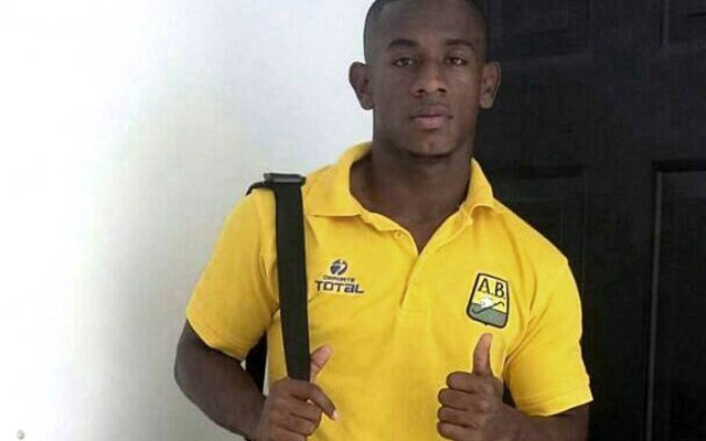 Pablo Rojas, atacante, nacido en Partadó, 24 años, Real Santander, Bucaramanga, Uniautónoma y en el 2016 se vestoirá con la camiseta de Santa Fe. Foto tomada de Nuevo Estadio.