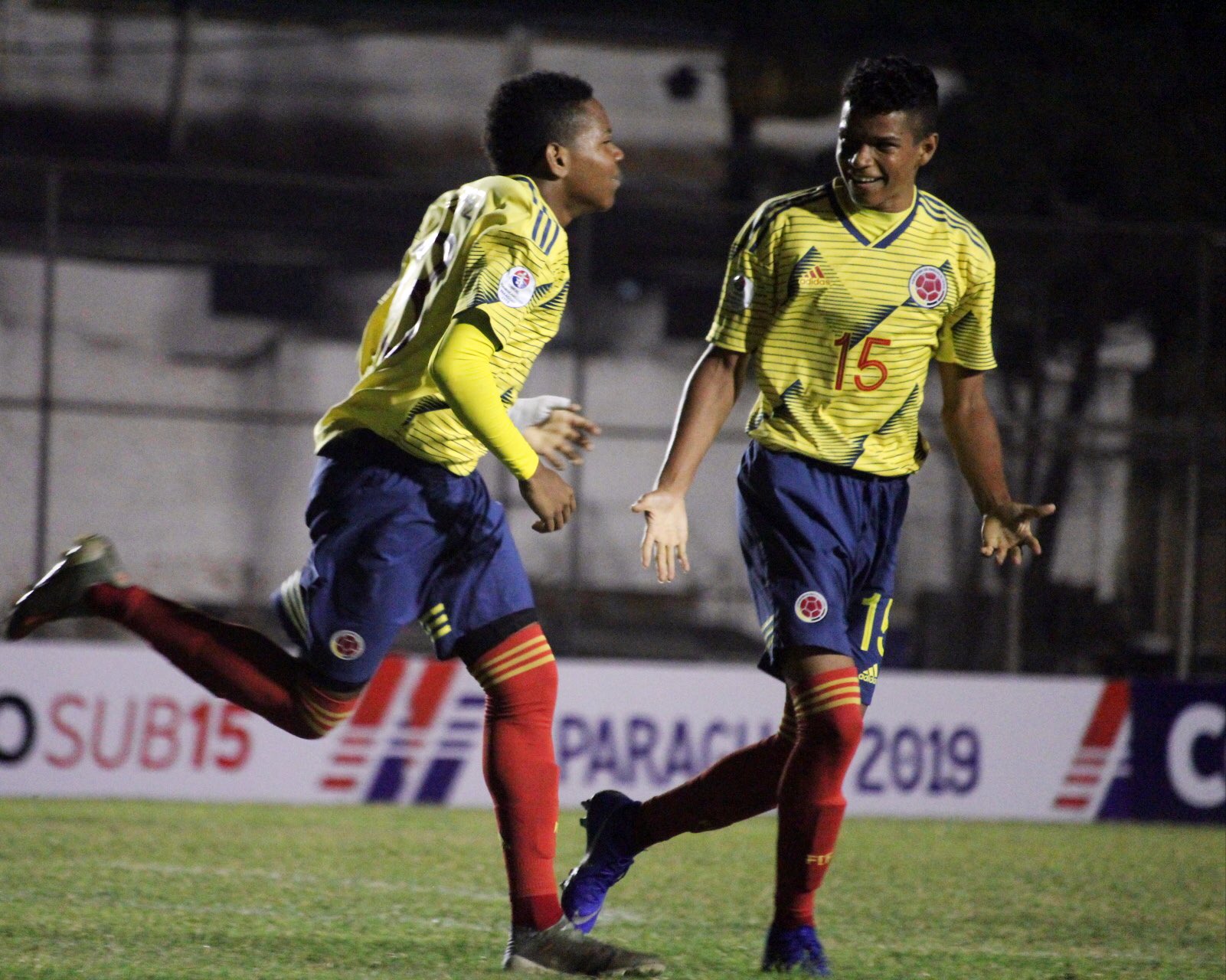 Sudamericano Sub 15 Colombia blanqueó a Bolivia.. Capsulas de Carreño