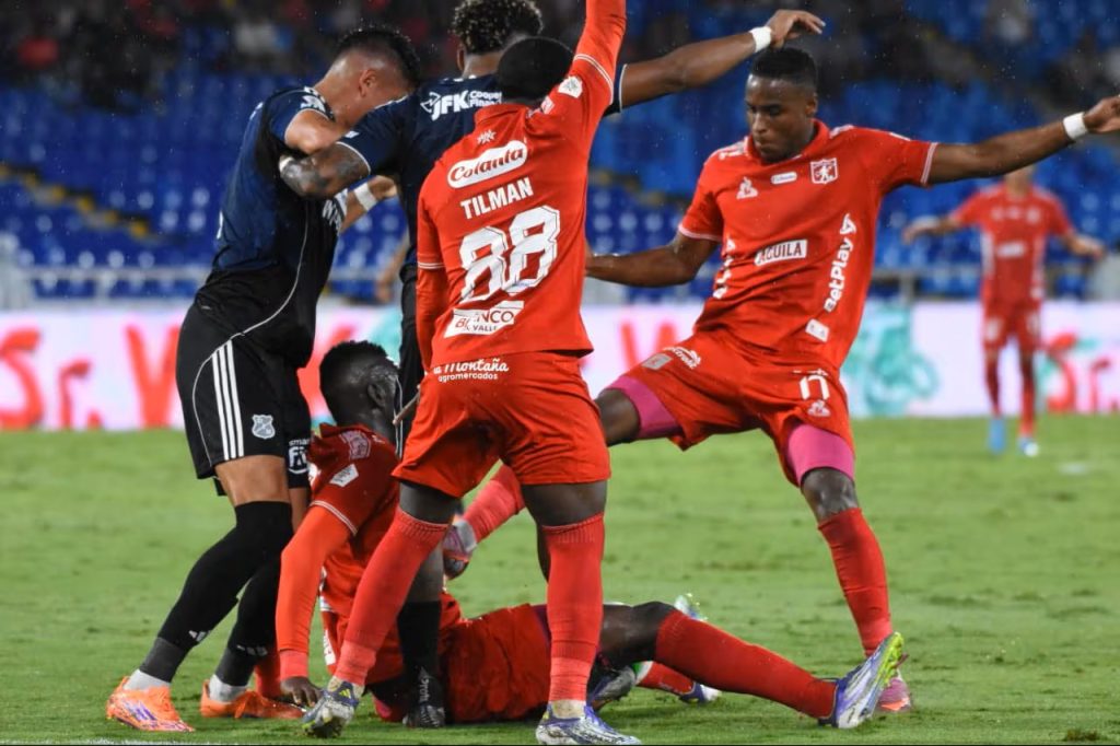 La imagen tiene un atributo ALT vacío; su nombre de archivo es enredo-del-dim-en-cali-1024x682.jpg